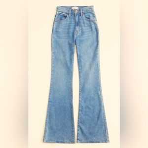 COPY - Curve Love Ultra High Rise Stretch Flare Jean Size 28